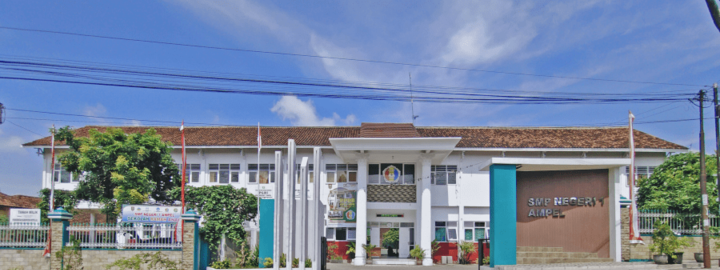 gedung smp negeri 1 ampel